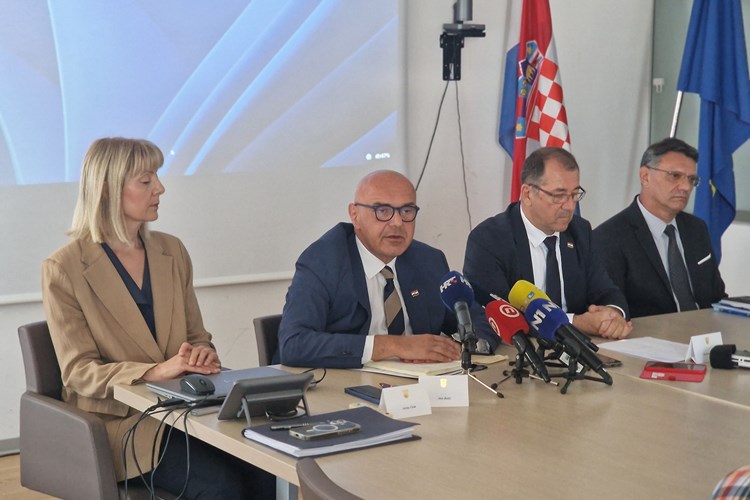 Slika /slike/Press 18.8.2026.jpg